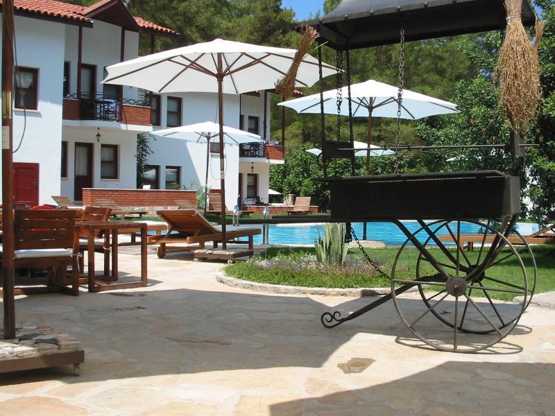Hotel Forest Gate Гёчек Экстерьер фото